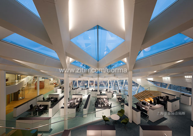 �ଔ����Varitrans�ƄӲ�������